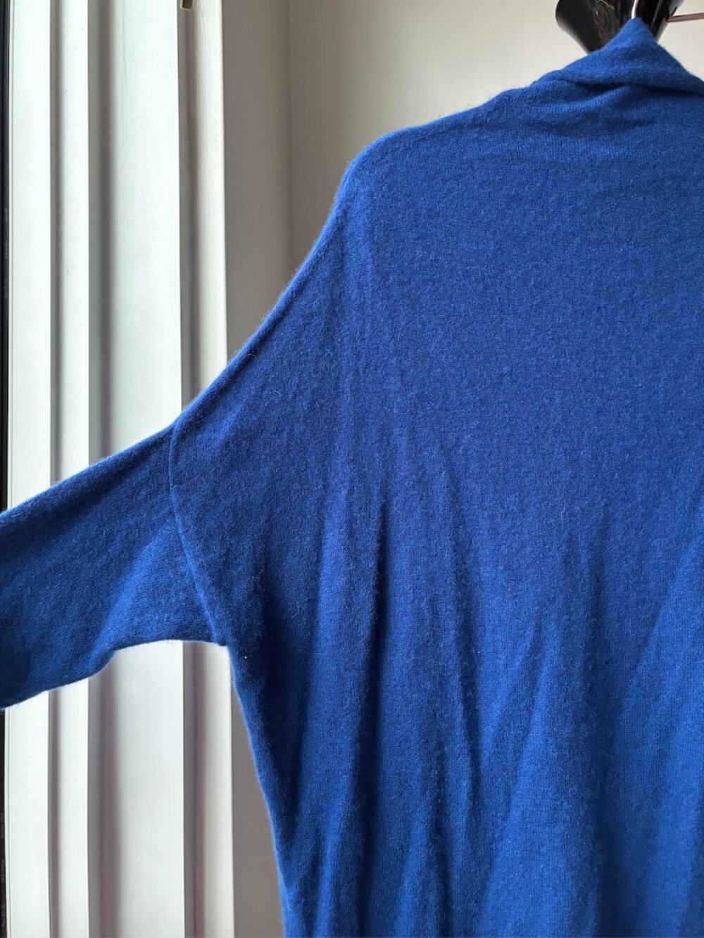 Tory Burch Cashmere Royal Blue Oversized Turtleneck Sweater - Size M - Picture 6 of 11
